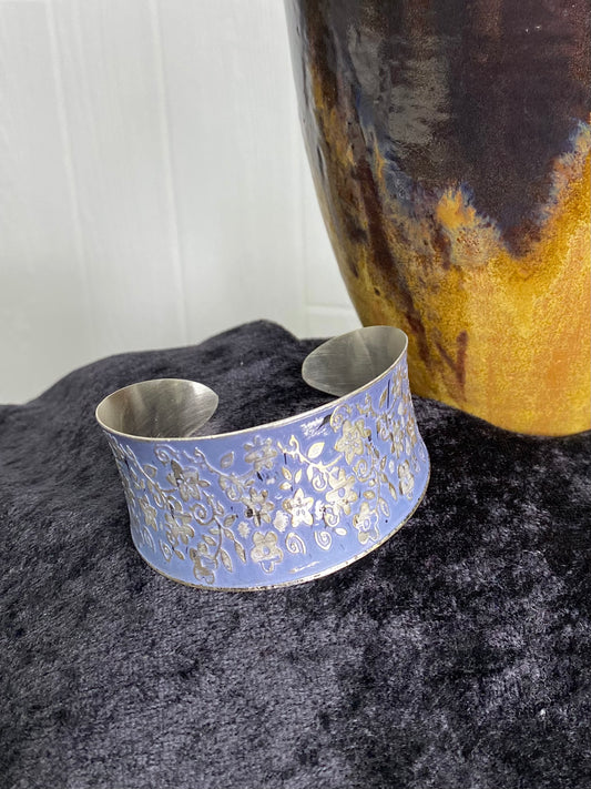 Silver Patina Bracelet - Blue Small Floral