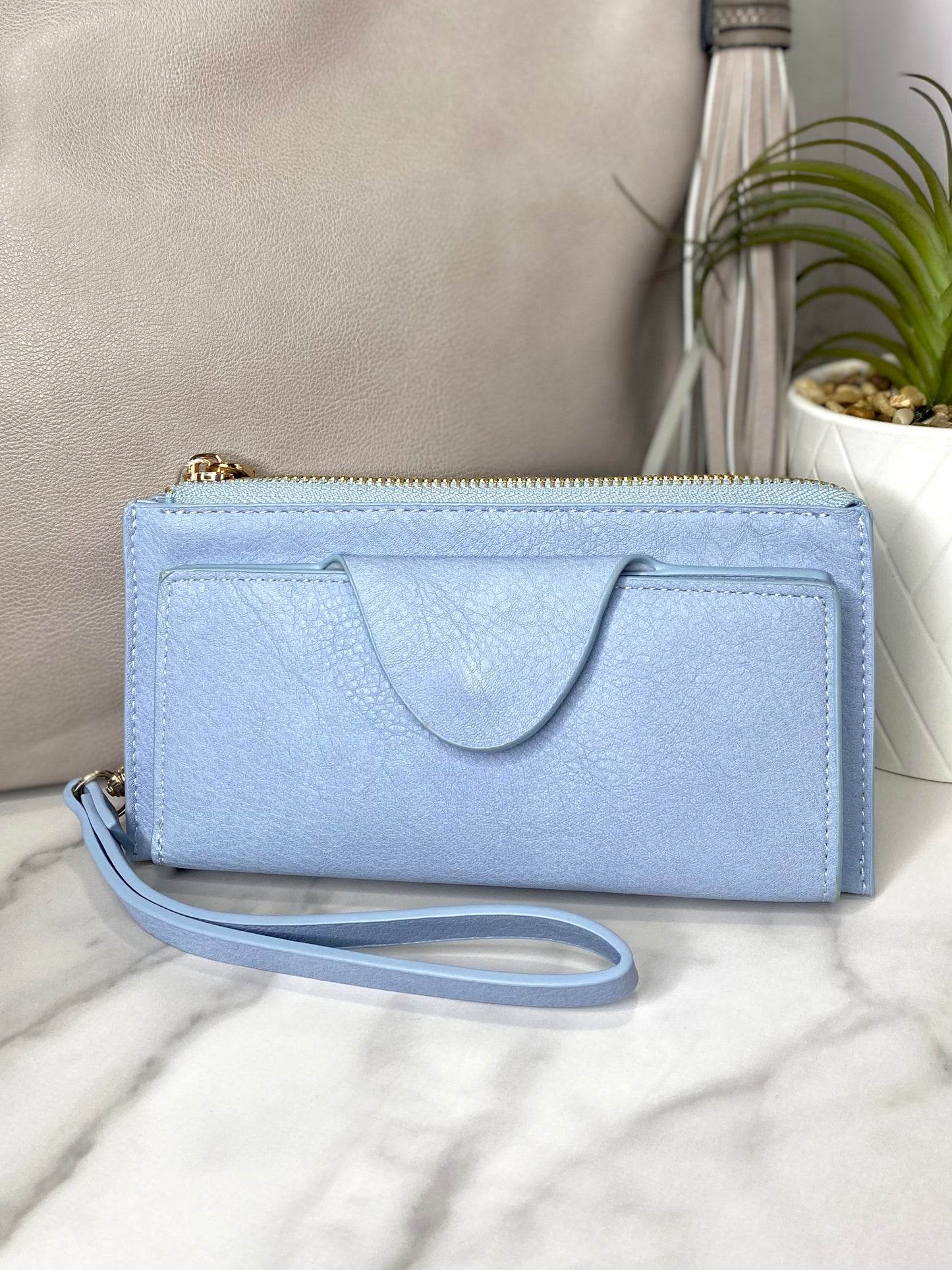 Kyla Wallet/Wristlet in Periwinkle