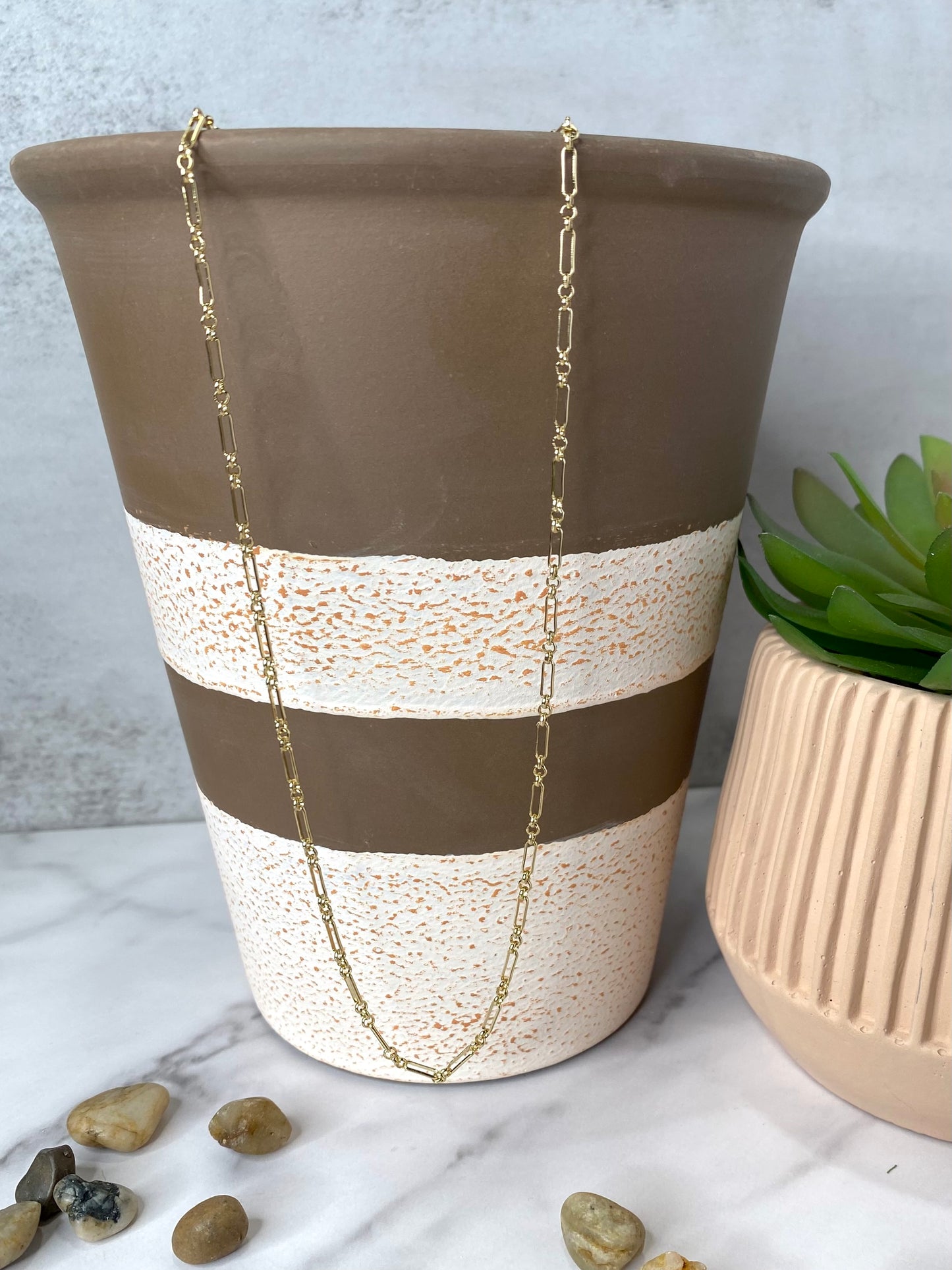 Dainty Oval Chain Link Necklace in Gold