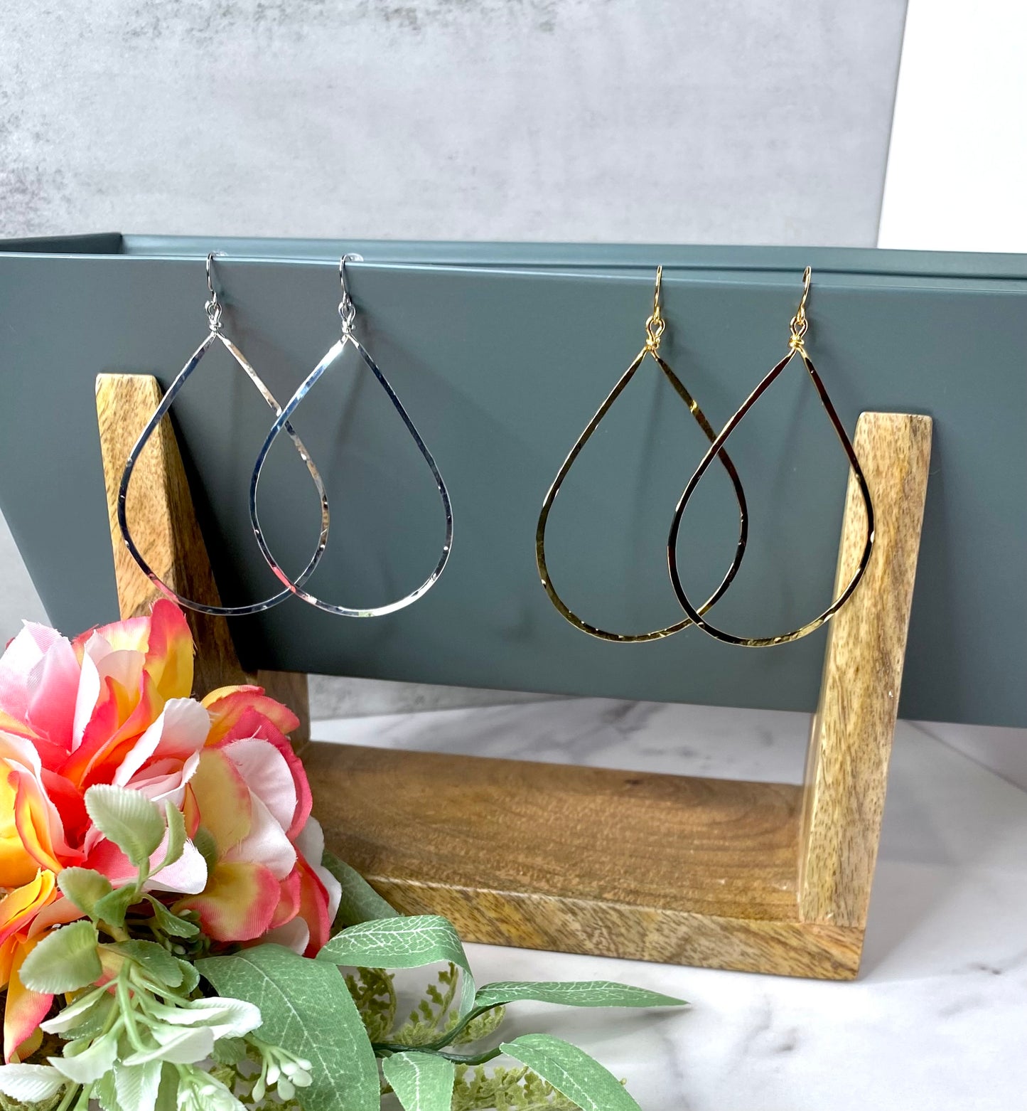 Hammered Metallic Teardrop Cutout Earrings in Gold