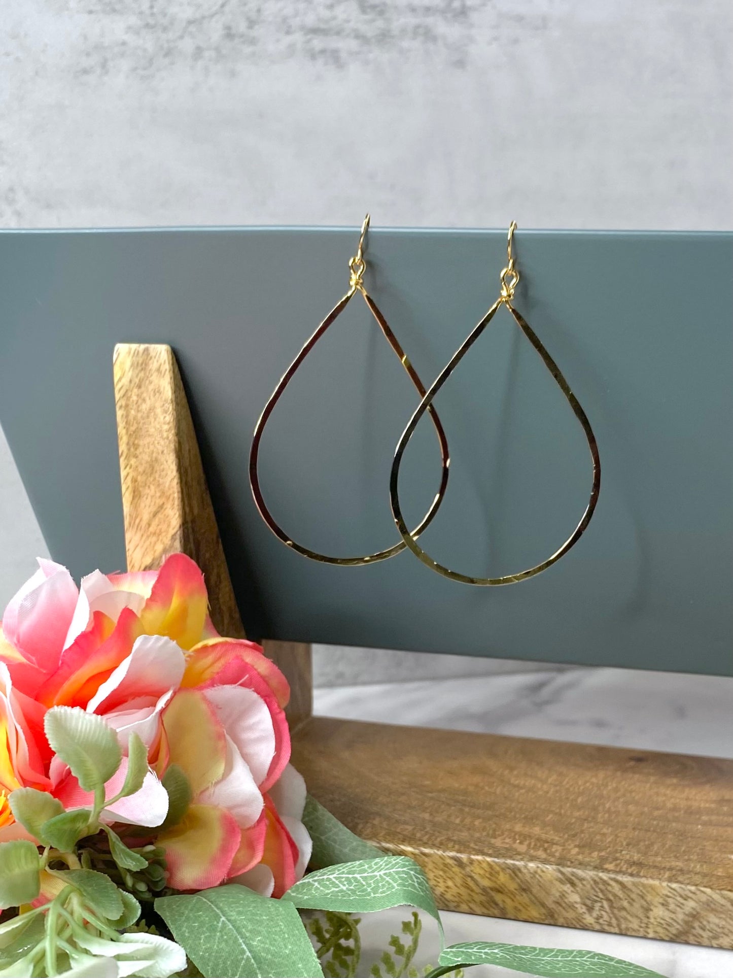 Hammered Metallic Teardrop Cutout Earrings in Gold