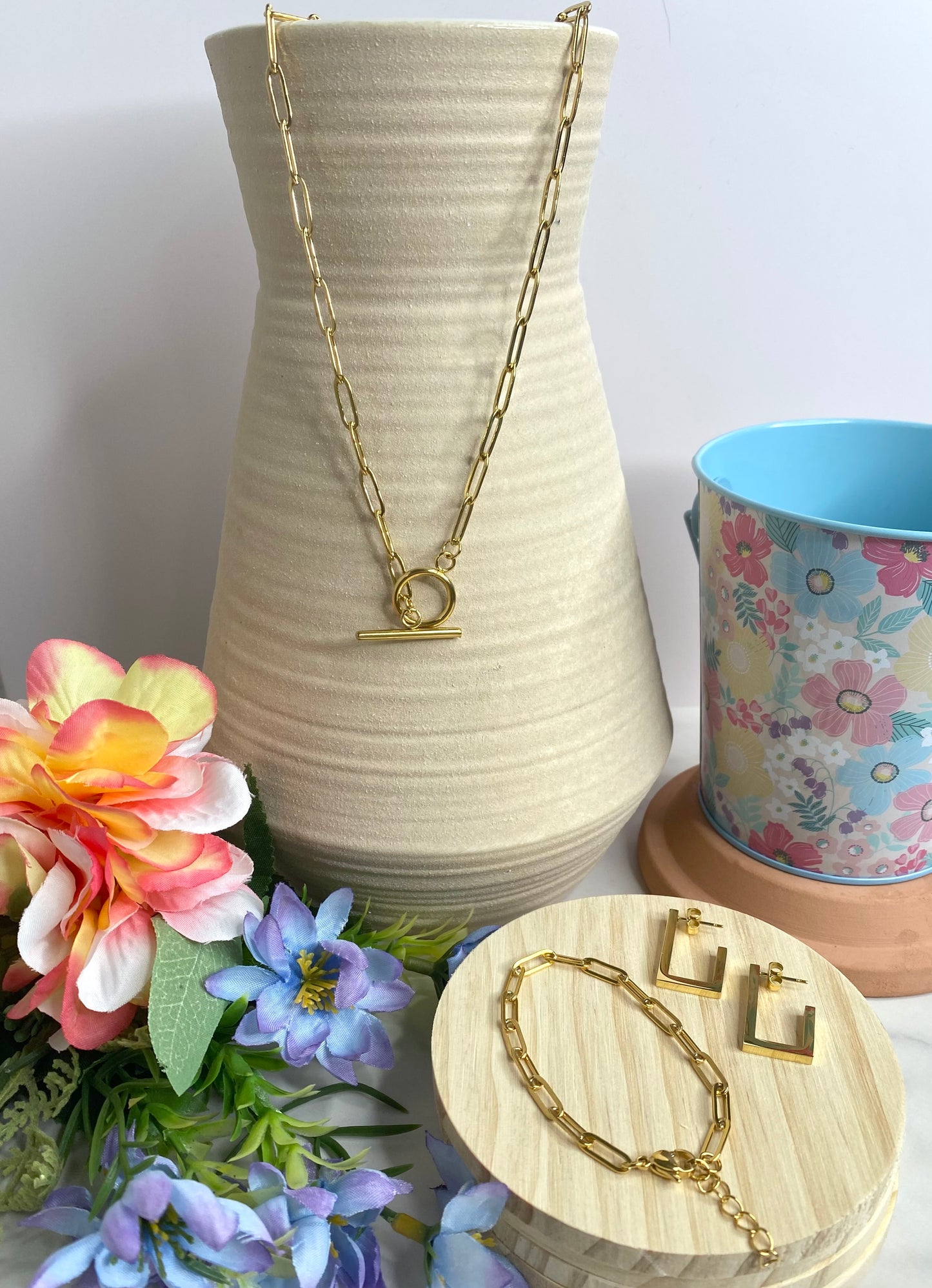 Luxe Gold Paper Clip Chain