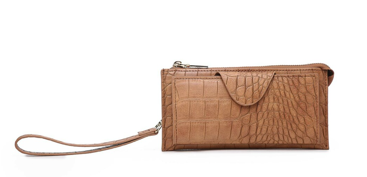 Kyla Wallet/Wristlet in Crocodile Brown