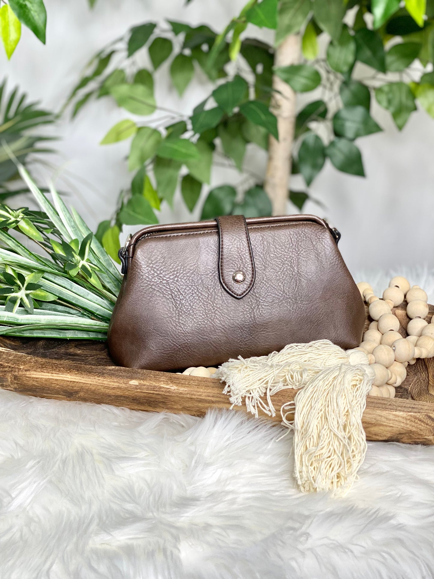 Maple Crossbody Purse in Chocolate