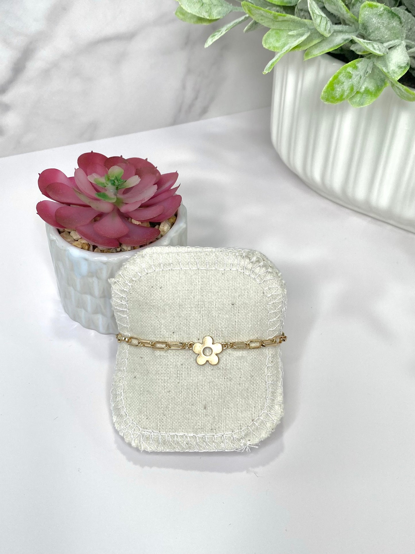 Flower Chain Bracelet - Gold