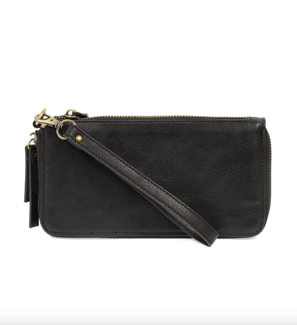 Chloe Wristlet/Wallet in Black